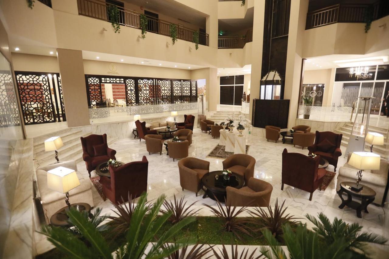 The Signature Hotel Amã Exterior foto
